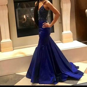 Prom or formal gowns!